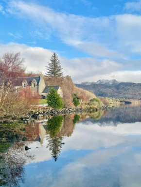 Loch Morar Private Suite